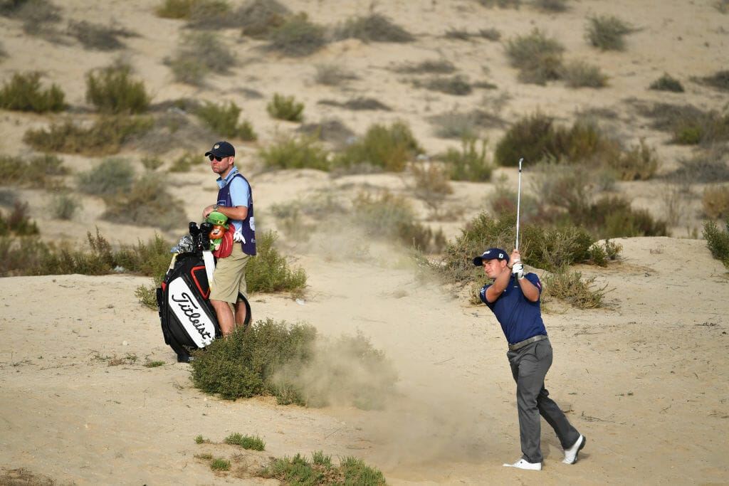 Sandstorm suspends play in Oman with Dunne teetering