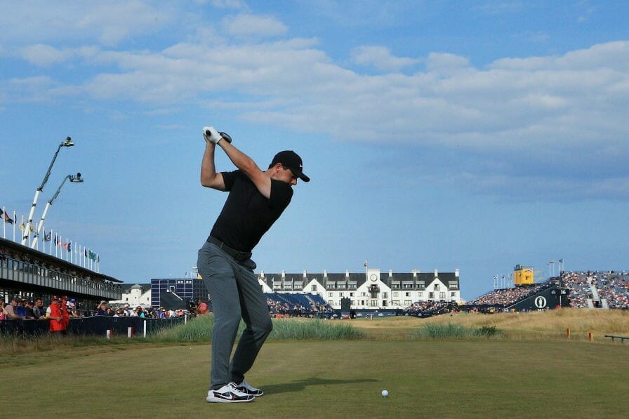 McIlroy stays in touch at Carnoustie despite driving woes