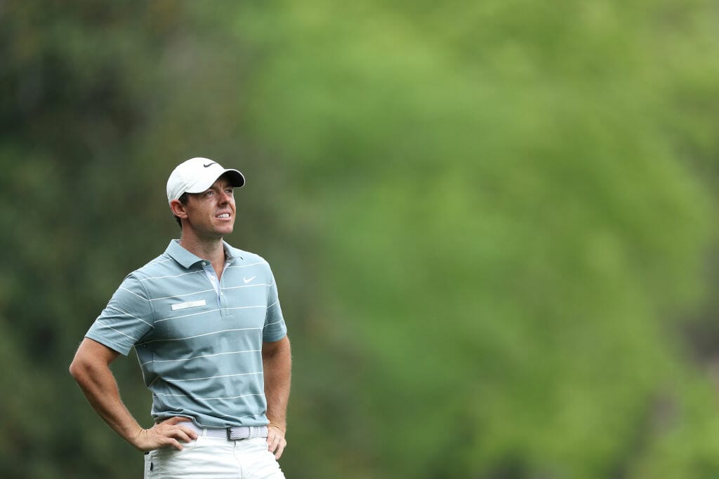 McIlroy moves closer to top spot as clubs get well-earned rest