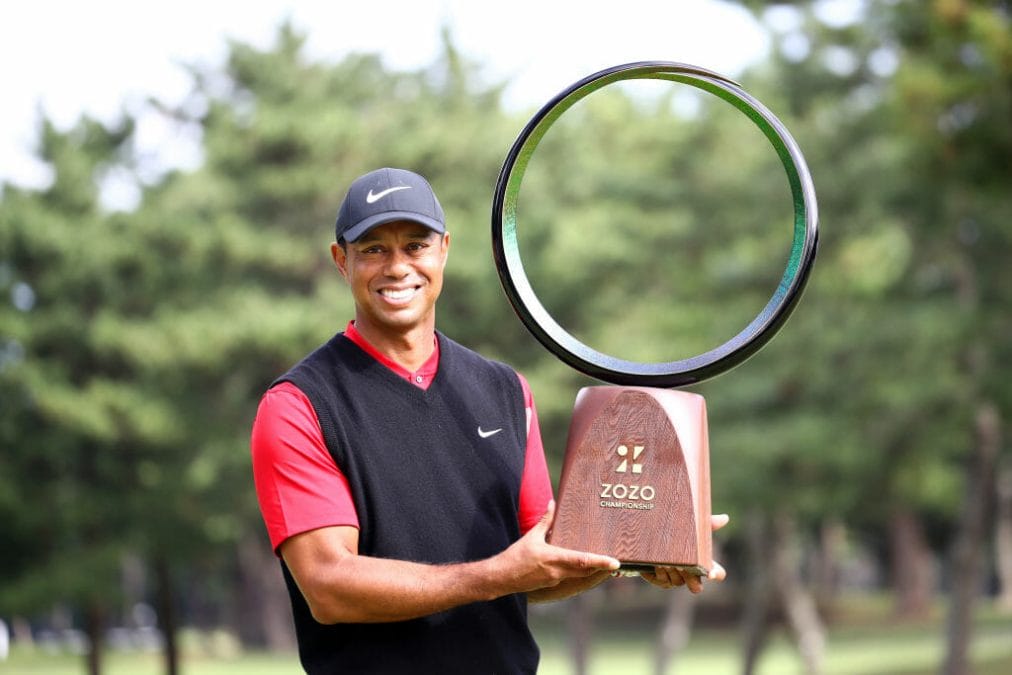 Woods defies sceptics to match Snead’s record
