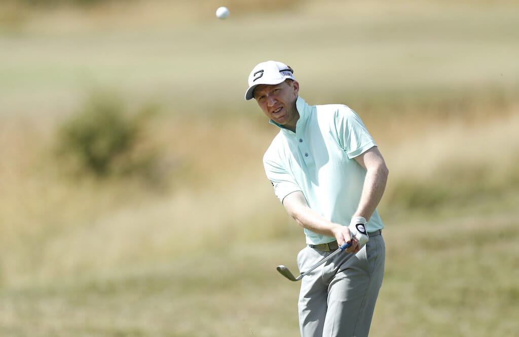 Moynihan and Hoey off the mark with two-under 70s in Cape Town