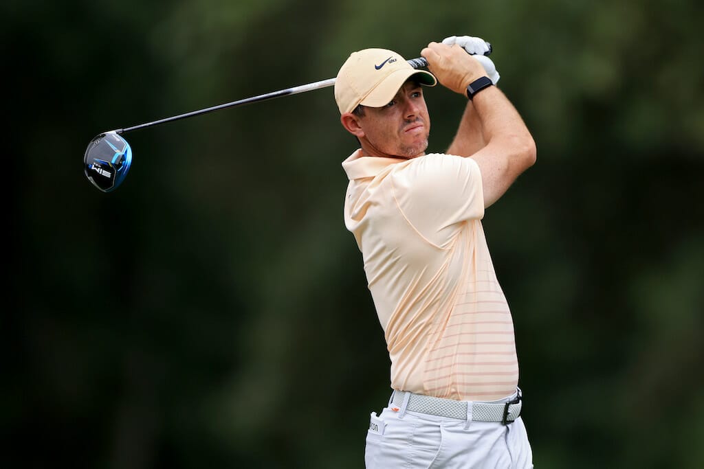 McIlroy walking taller after 66 in Memphis; Lowry shoots 69