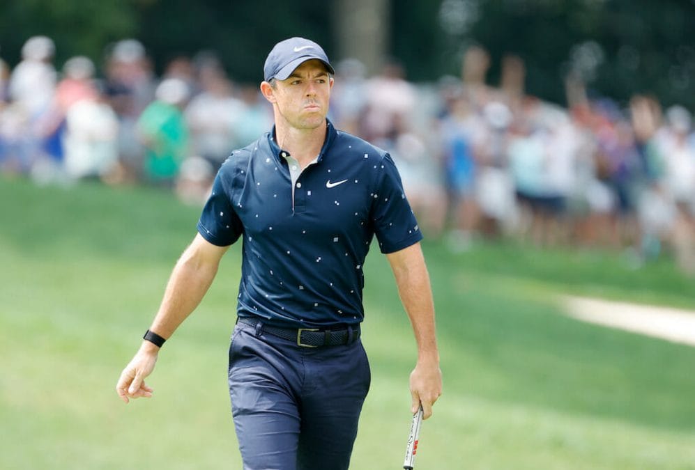 McIlroy muscles his way to within four of the lead at BMW