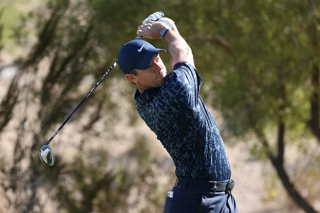 McIlroy making headway but it’s Mitchell by five in Vegas
