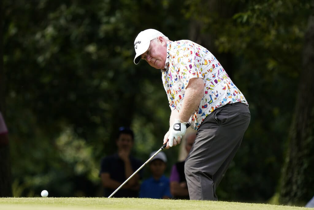72 for McGovern as Da Silva leads by two at Seniors PGA