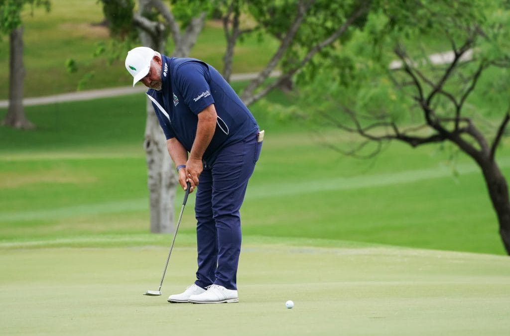 Clarke makes his move as Alker leads at ClubCorp Classic