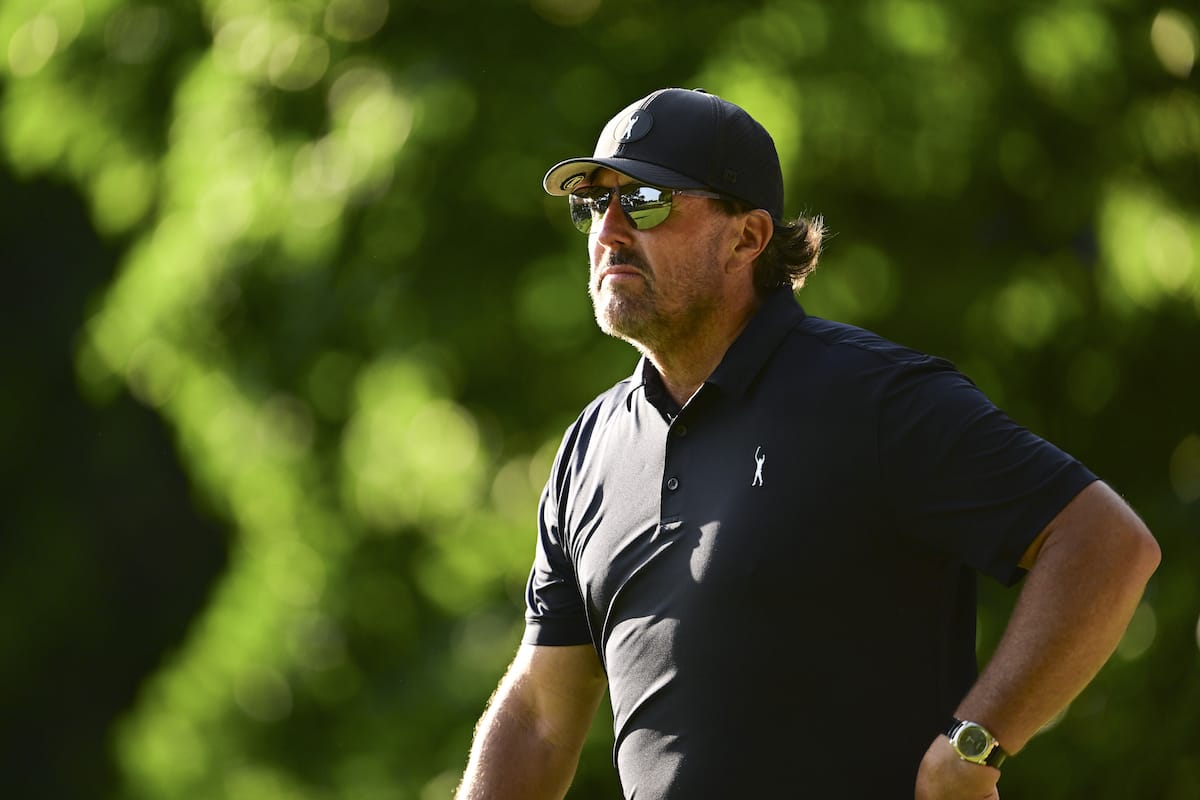 Mickelson considering withdrawing from joint lawsuit against the PGA Tour