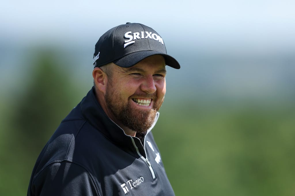 Lowry gives Tour Championship hopes shot in the arm with 66