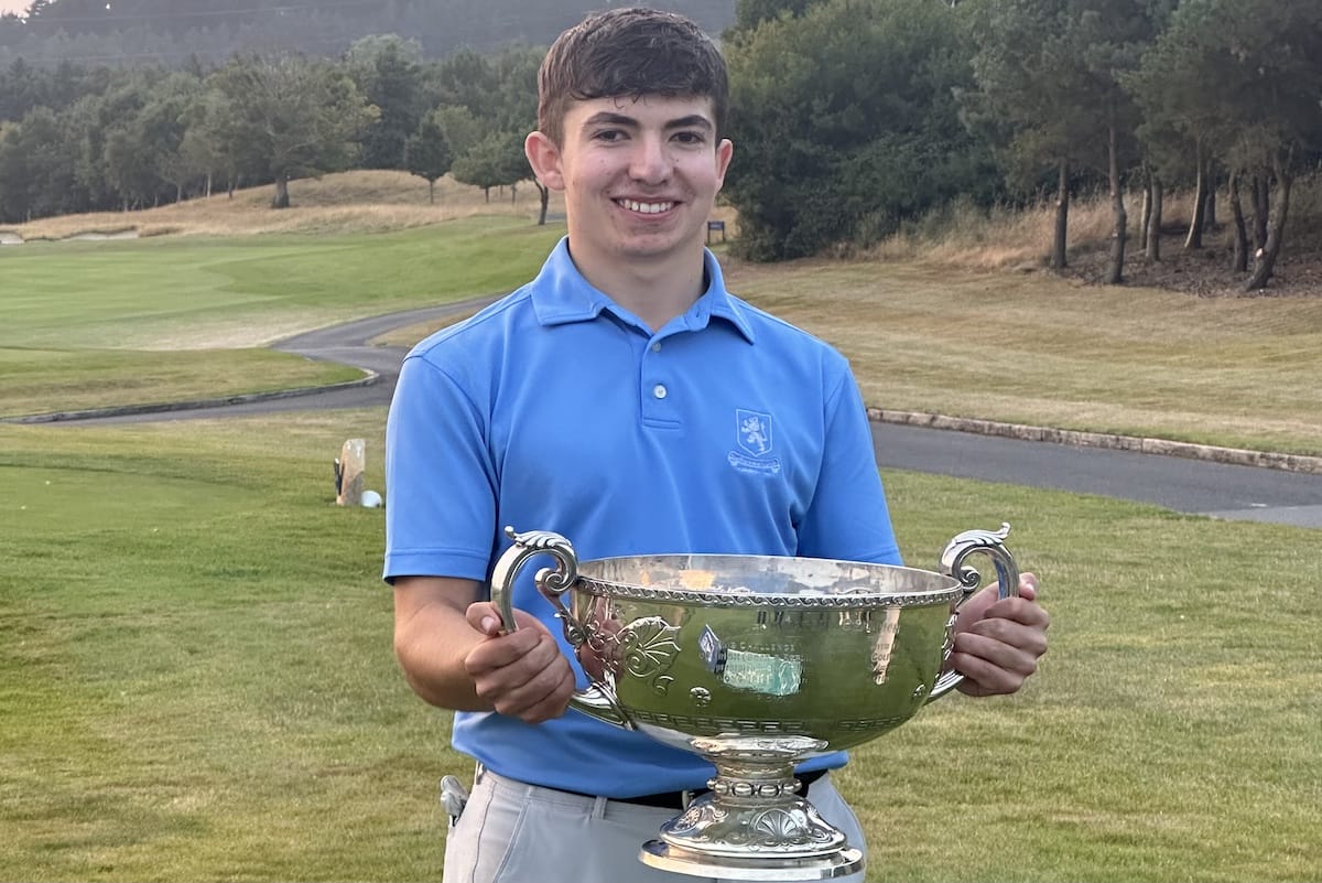 Thomas drops Abom on second playoff hole to win Irish Close – Irish Golfer Magazine